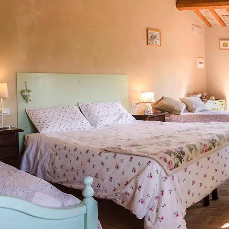 Casale Talevi Κατάλυμα σε φάρμα Cartoceto