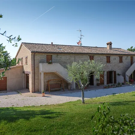 Casale Talevi مزرعة للإقامة Cartoceto